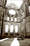 L'abbazia di San Galgano, ingrandisci la foto